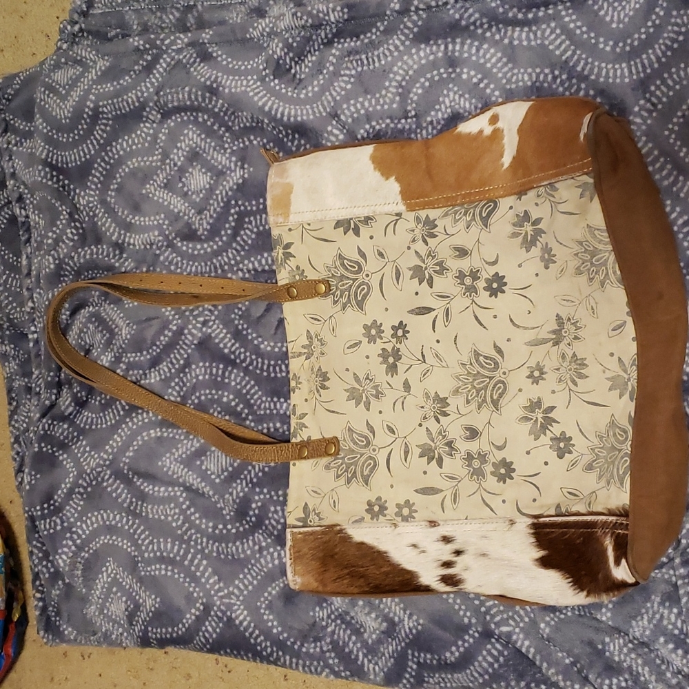 Myra Bag Shoulder/Tote Purse - Picture 1 of 11